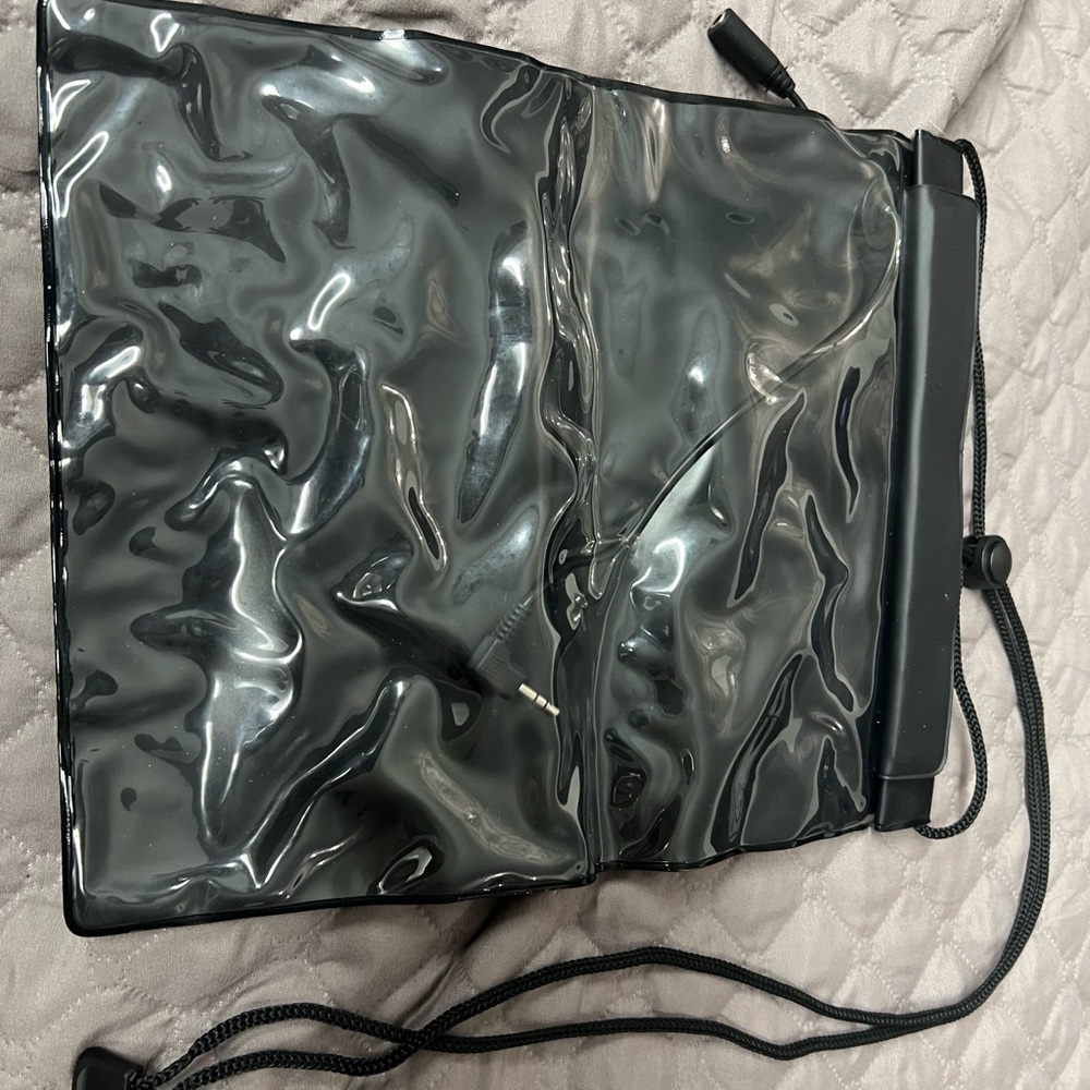 Black Waterproof Phone/Tablet Pouch